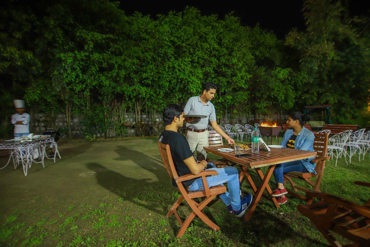 V Resorts Rajaji National Park Rishīkesh Eksteriør bilde